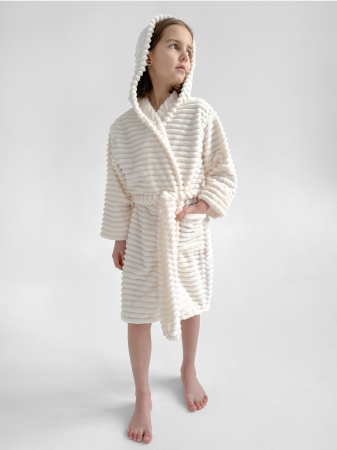 Халат на молнии с капюшоном “Лика”